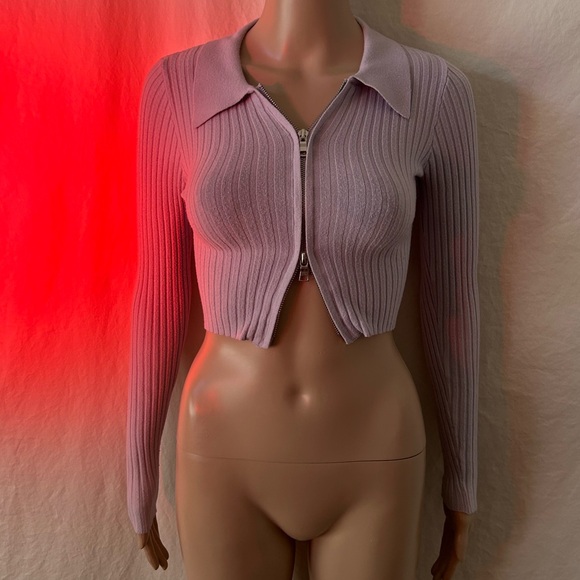 FULL TILT Lilac Front Zip - Picture 4 of 4